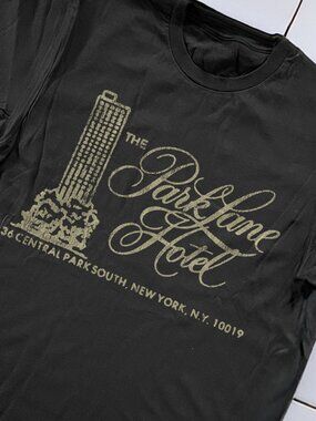 90s Park Lane New York Hotel Rare  White T-Shirt